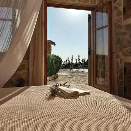 Astarte - Diva Affluence With Private Pool *