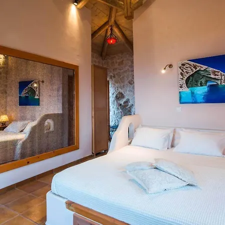 Astarte - Diva Affluence With Private Pool *