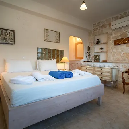 Astarte - Diva Affluence With Private Pool * Koríthion